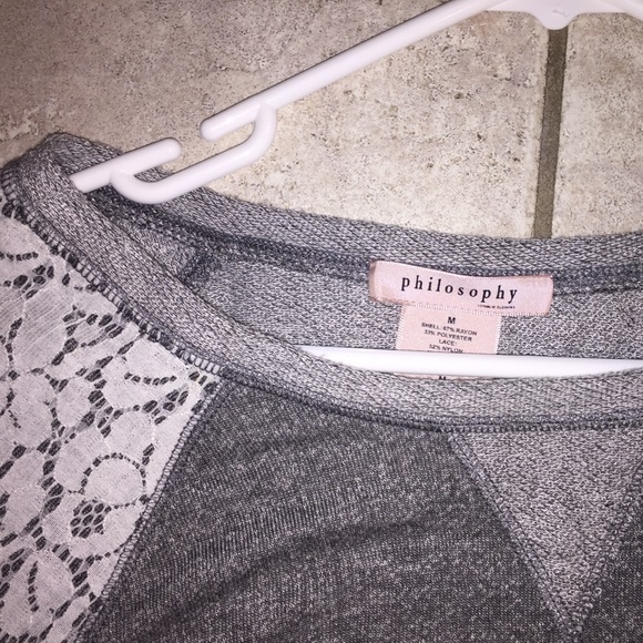 Brand New Philosophy Lacey Top - Picture 4 of 7